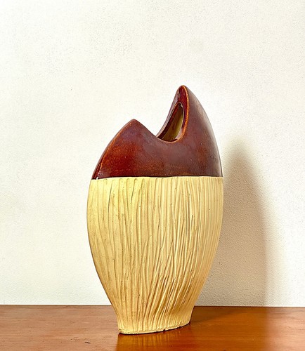 Vaso scultoreo ceramica - in,