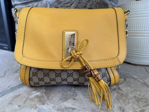 Gucci canvas bella flap - gucci, gg