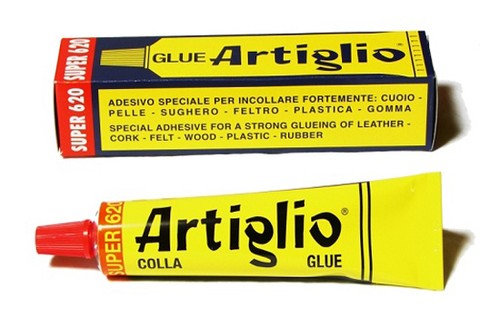 Colla adesivo universale cuoio