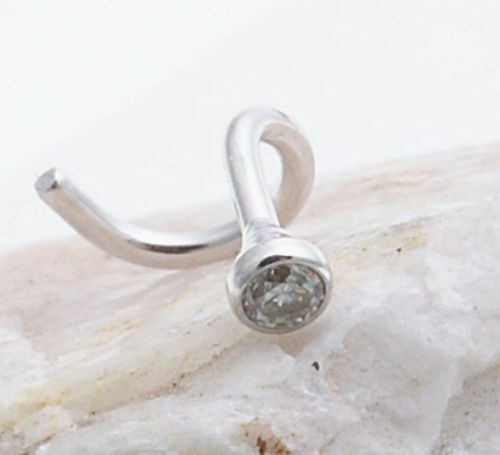 Nuovo piercing naso vero - naso,