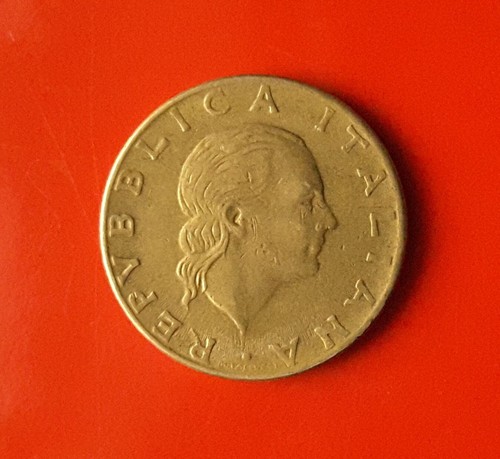 200 lire 1981 errore - errore,