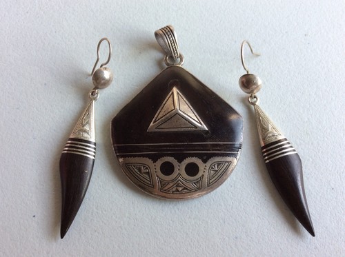 Argent bois boucles - argent, et