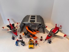 LEGO CITY #60103 Hangar
