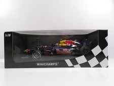 1:18 Minichamps 110100005 Red