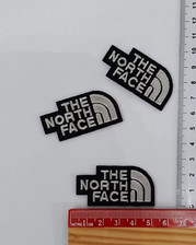 3 Toppe Patch The North Face, termoadesive ricamate (come in foto)