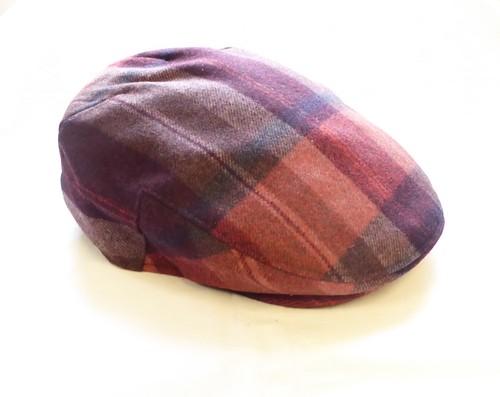 Cappellino piatto rosso