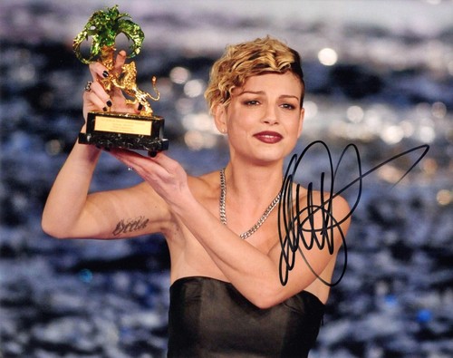 Emma marrone foto - emma, autografata