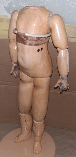Vecchio corpo bambola - vecchio,