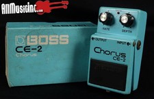 Pedale chitarra effetto coro