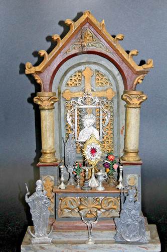 Bella vecchia casa altare - bella, xix