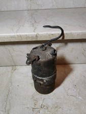 Antica Lampada a carburo o