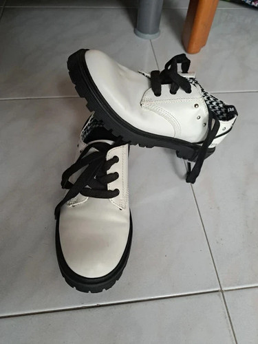 Scarpe con lacci - bianco, nero