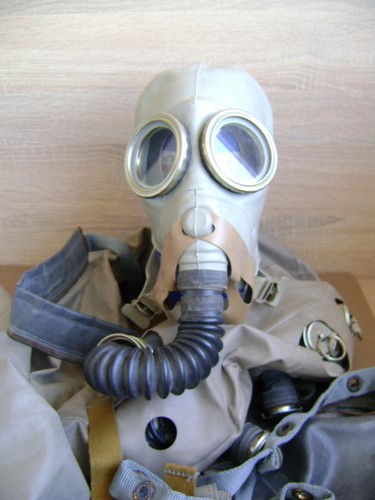 Maschera antigas militare - ip,