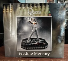 Statua Knucklebonz Freddie