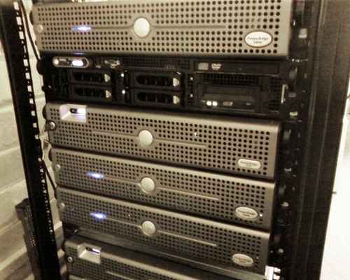 Server dell poweredge - server,
