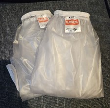 Pantaloni in plastica