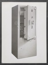 Enrico Fumeo & C. Safe