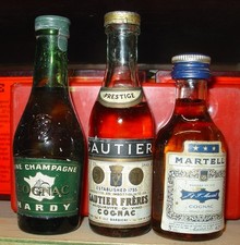Cognac Bottigliette Liquore Mignon