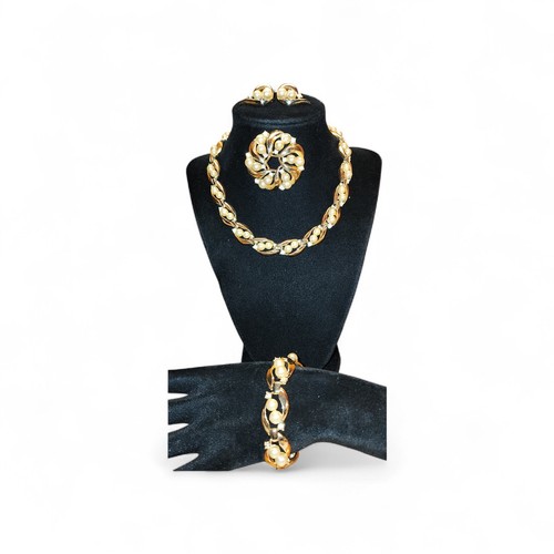 Trifari vintage tradewinds - trifari, "tradewinds"