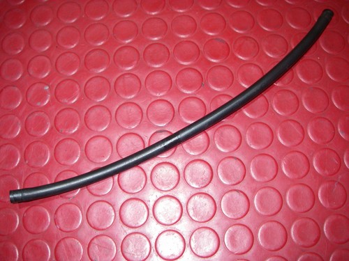 Top tubo serbatoio