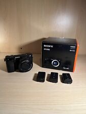 Sony a6300 + obiettivo 16-50mm + 3 batterie con caricabatterie 