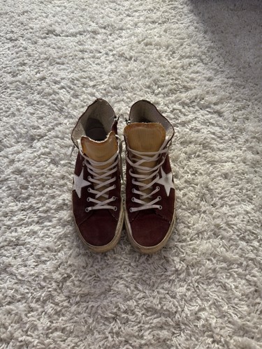 Golden goose - golden,