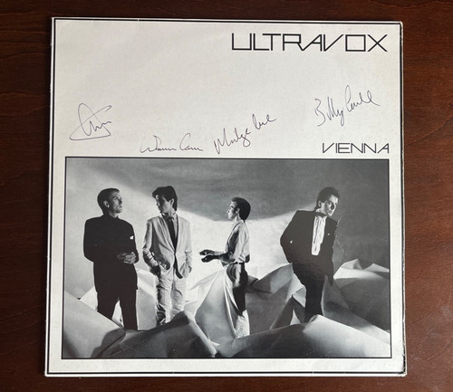 Ultravox fully signed - , album