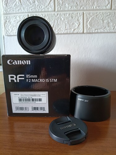 Canon 85mm stm macro - 85mm, f/2