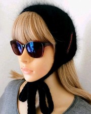 Cappuccio angora lavorato a