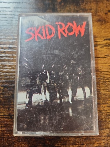 Skid row - skid,