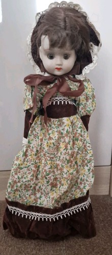 Bambola porcellana vintage - in,