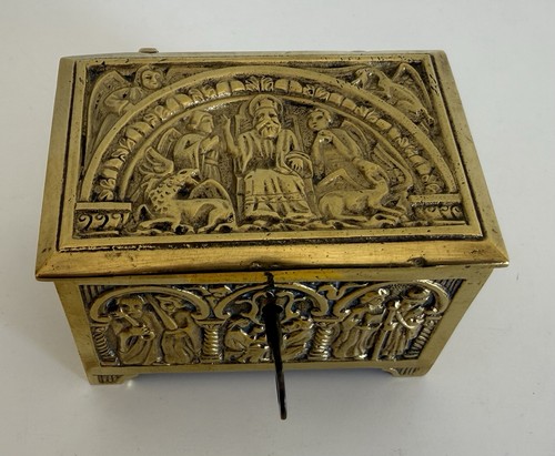 Antico cofanetto bronzo ottone
