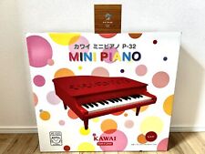 KAWAI P-32 Mini Pianoforte a coda giocattolo 32 tasti F5-C8 rosso 1163 2,3 kg...