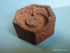 ANTICO PESO ESAGONALE IN GHISA DA 1 KG PER BILANCIA, STADERA