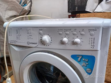 lavatrice indesit 7 kg IWC 71051