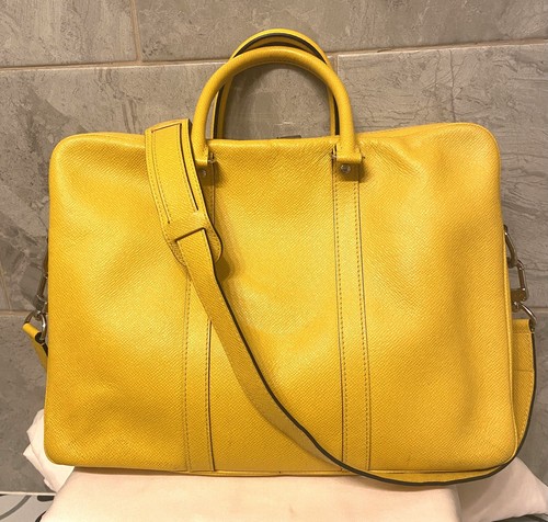 Louis vuitton porte - louis,