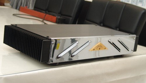 Amplificatore potenza - amplificatore, di
