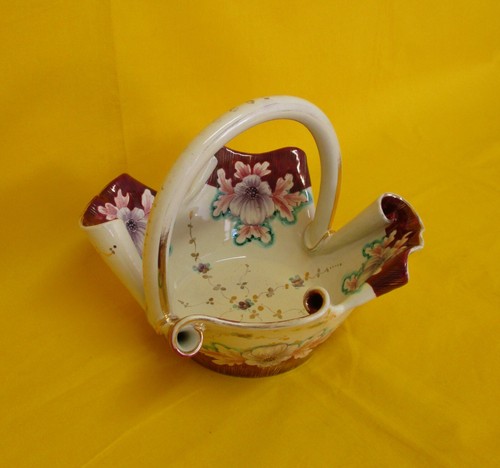 Antica ceramica firmata - ✅,