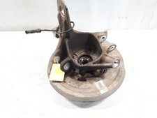 BMW 525d xDrive F11 asse stelo alloggiamento cuscinetto ruota asse posteriore sinistro anno 2014