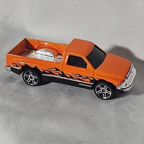 Hot wheels dodge ram 1500 - hot,
