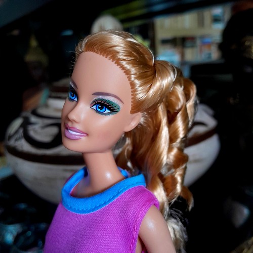 Poupée barbie fiat 500 - poupée,