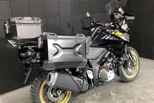 Suzuki strom 1050 - suzuki,