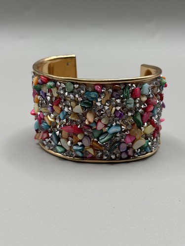 Bracciale rigido regolabile