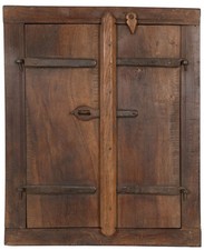 Finestra finestrina grata in