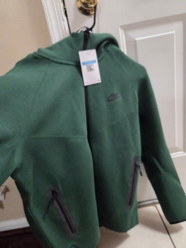 Nike sportwear tech - nike,