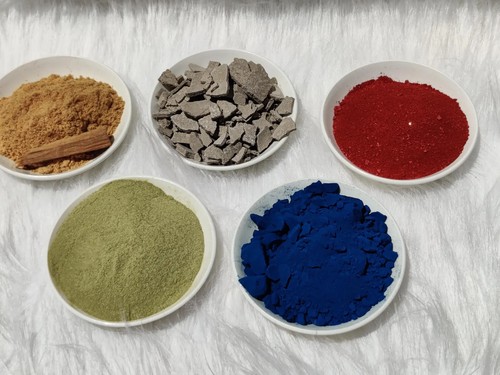 Natural beauty pack qasil aker - natural,