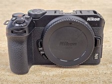Nikon Z 30 Fotocamera Digitale Mirrorless (Solo Corpo)