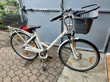 Bicicletta elettrica  City E-Bike da donna Italwin Ducati mod. City Queen.