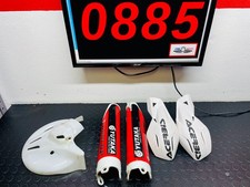 PARASTELI PARAMANI E