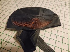 Cappellino teschio pelle